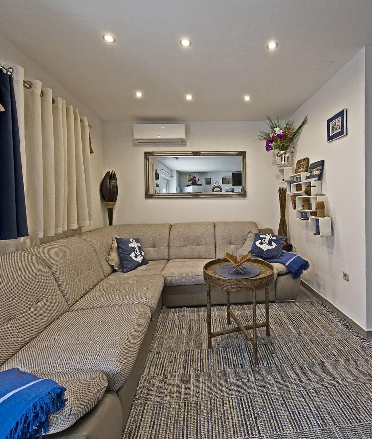 Holiday Home Listesi 1 Trogir Luaran gambar